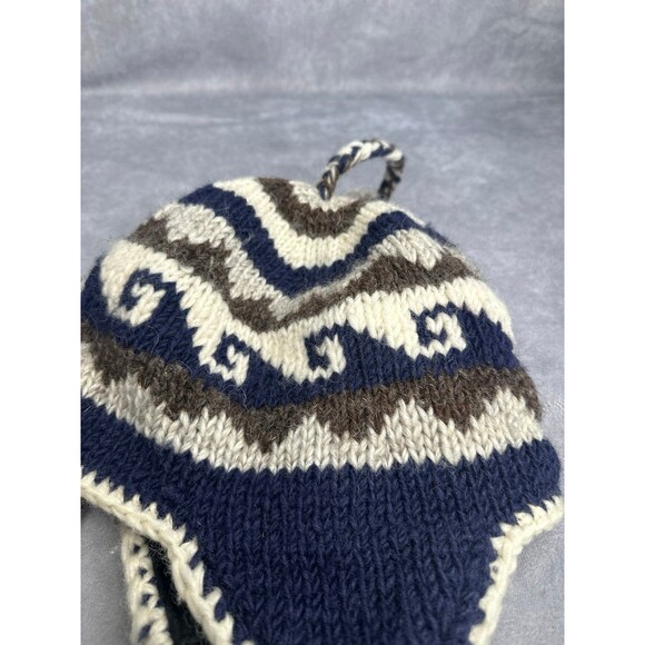 Hand knitted Sherpa wool beanie made in Nepal - Picture 3 of 6